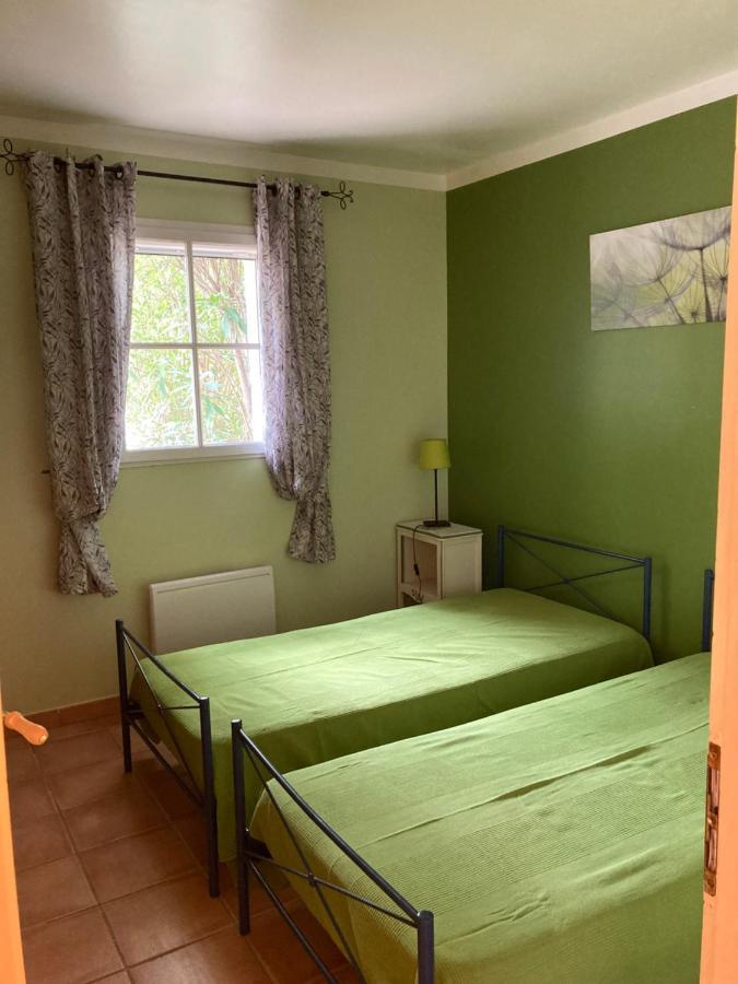 Le Mas Merindol Gite Cerise Holiday home
