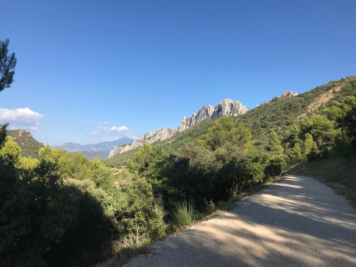 Le Mas Merindol Gite Cerise Holiday home